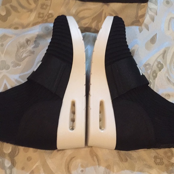 DKNY Anna Slip On Wedge Sneakers - Picture 6 of 6